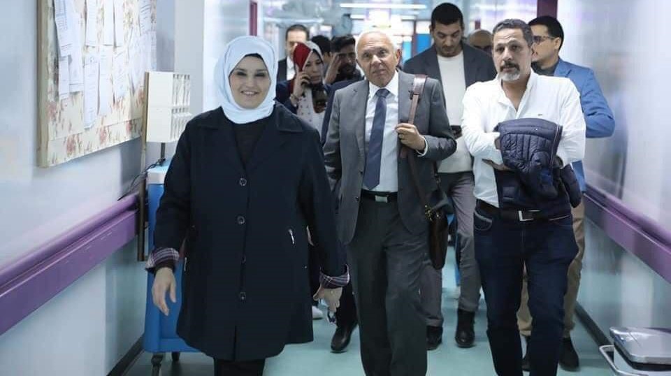 Leading Egyptian spinal cord transplant team visits Benghazi Medical Centre | The Libya Observer