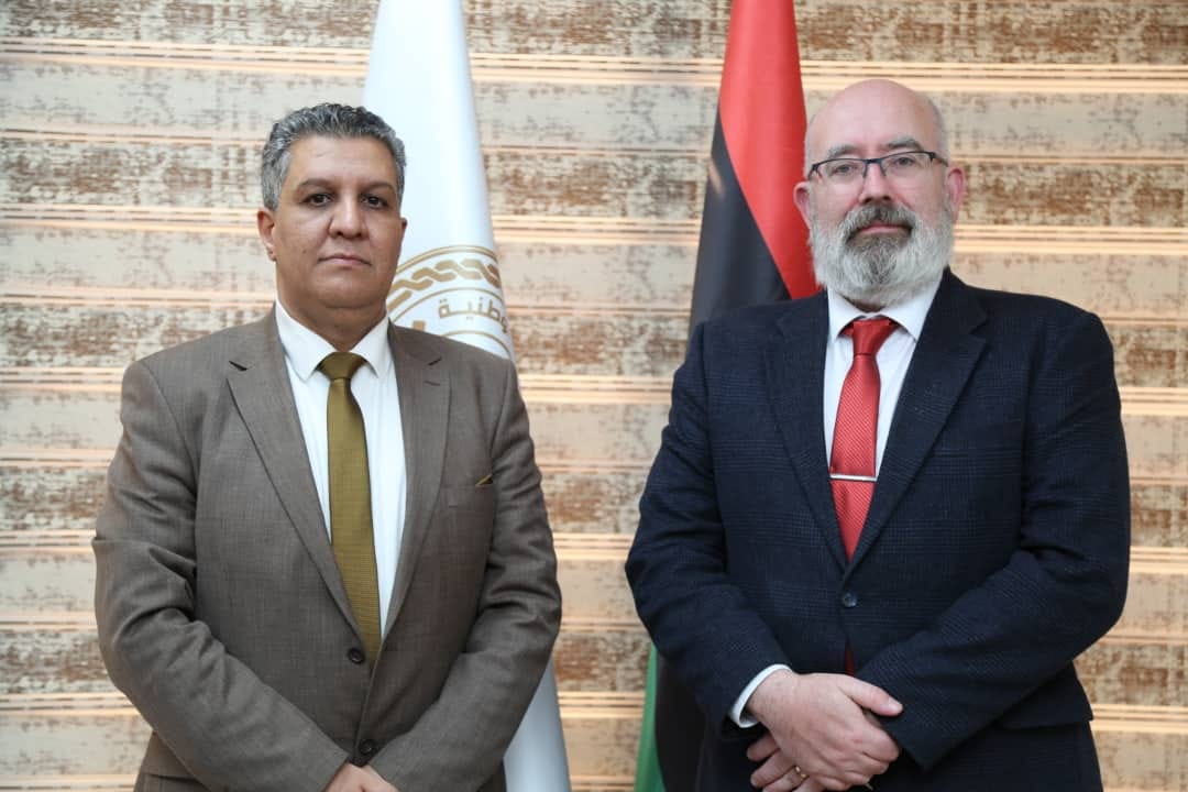 Minister of Education discusses with British Ambassador supporting teaching English in Libya | The Libya Observer