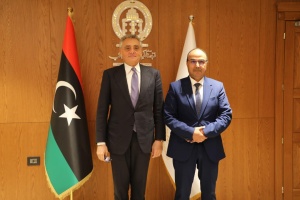 Italian ambassador visits Benghazi and discusses coordination to complete reconstruction programme