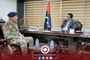 Menfi reviews military role in border areas