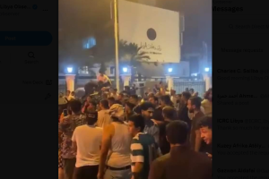 Angry protests for second night in a row in Libya calling for overthrow of government 
