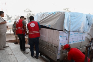 UNICEF provides aids to 700 immigrants stranded on Libya-Tunisia border 