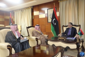 Libya, Saudi Arabia explore boosting maritime trade in Cairo talks