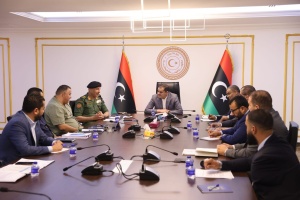 Dbeibah holds expanded meeting on issues of medical treatment of the injured 