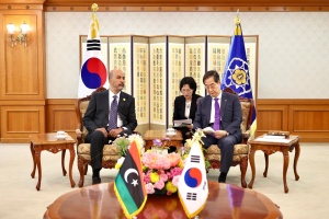 Libya, South Korea discuss strengthening cooperation