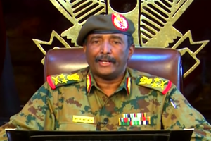 Sudan’s Al-Burhan supplied Haftar with weapons as Sudanese military leaders vie for UAE money 