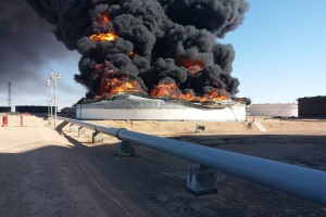 Two oil tanks destroyed at Libya's Ras Lanuf oil port, NOC warns of exports' halt