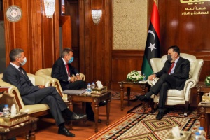 Al-Sarraj and ICRC President discuss Covid-19, displacement