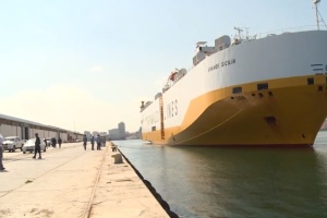 Tripoli Port resumes sea traffic